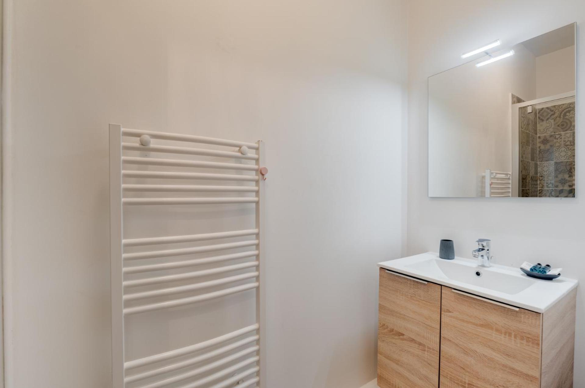 Studio Chic Et Lumineux, Garage, Wifi, Clim Toulouse Eksteriør billede