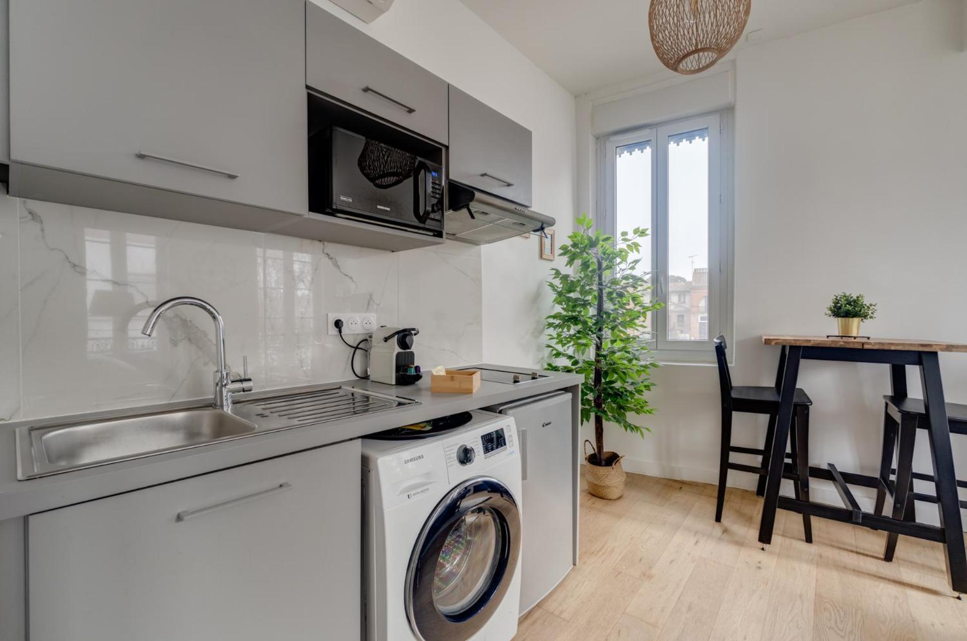 Studio Chic Et Lumineux, Garage, Wifi, Clim Toulouse Eksteriør billede